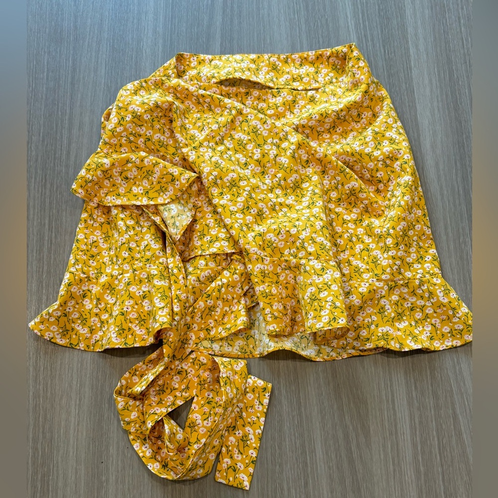 medium skirt
